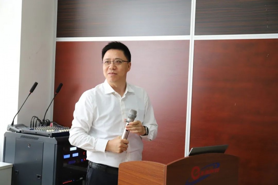 1701920885476162NvVn.jpg 640.jpg